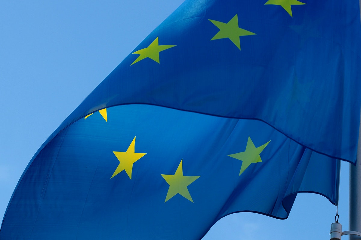 Taxe et TVA pour le commerce en ligne en UE